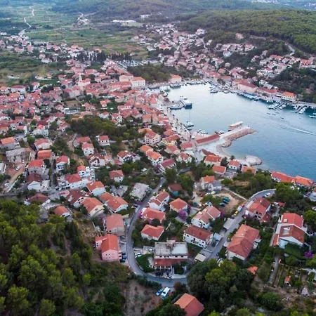 Apartment St Rialto Jelsa (Hvar)