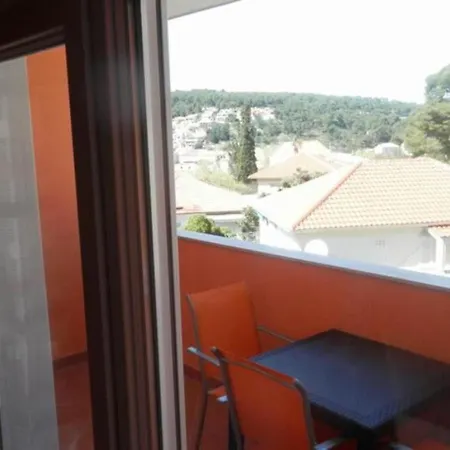 圣里亚托公寓 耶尔萨